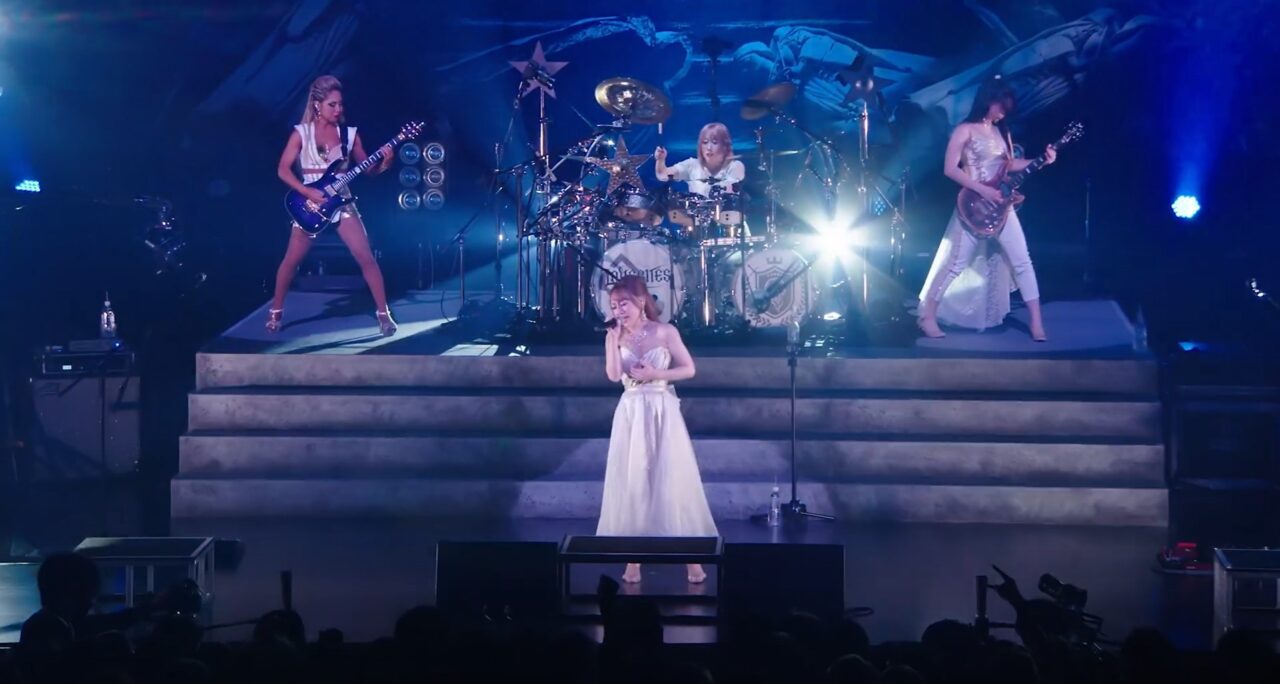 LOVEBITESライブ映像作品Knockin At Heaven s GateからNameless Warriorのライブ映像を公開