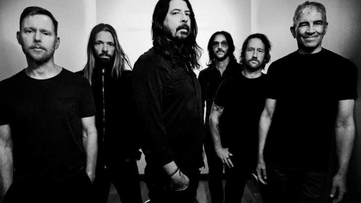 Foo Fighters、ニューアルバム「Medicine At Midnight」から6曲のビジュアライザーを公開
