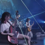 LOVEBITES、ライブ映像作品「KNOCKIN’ AT HEAVEN’S GATE – Part Ⅱ」から「Stand And Deliver (Shoot ‘em Down)」の映像を公開