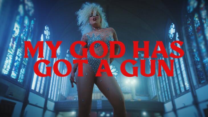 VUKOVI、ニューアルバム「MY GOD HAS GOT A GUN」からタイトル曲のMV公開