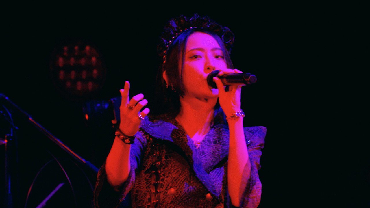 BAND-MAID - Toi et moi Official Live Video | alpha amp